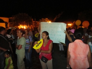 Manifestantes en la Plaza Alfonso López